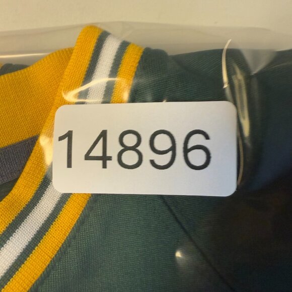 Green Bay Packers Jersey Boy's 2T Aaron Rodgers Nike On Field Home NFL Football - Picture 7 of 7